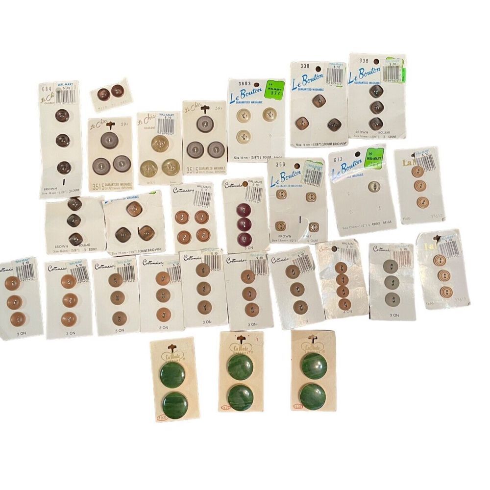Lot Cards Of 80 Vintage Mixed Buttons La Mode‎ Le Bouton Le Chic Costumakers